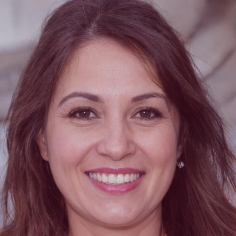 Олена Петрик